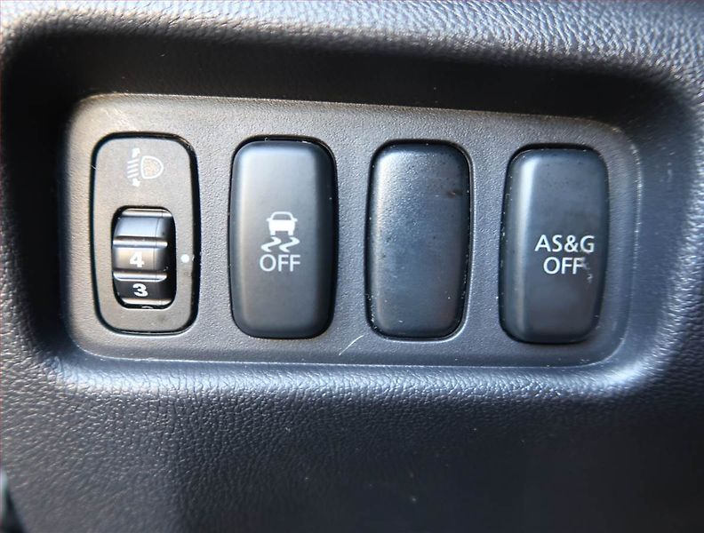 Mitsubishi ASX (2012) 1.6 MIVEC, Serv.kniha, po STK - fotka 15 z 16