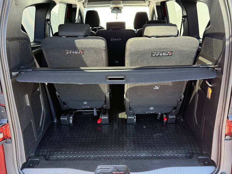 Renault Kangoo (2025) 1.3 TCe 96 kW Equilibre 7 Míst - fotka 22 z 22