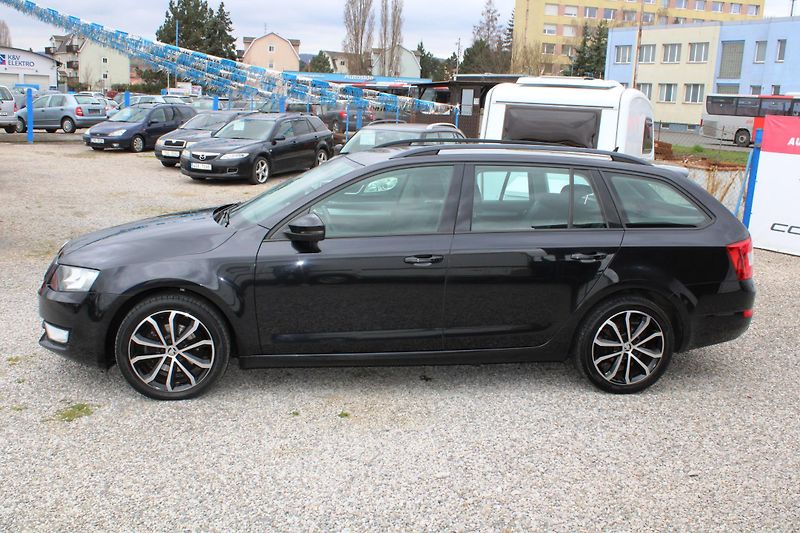 Škoda Octavia (2013) 2,0TDI NAVI KLIMA TEMPOMAT ALU - fotka 4 z 19