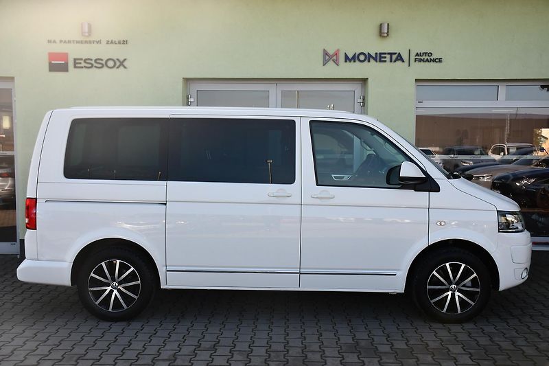 Volkswagen Multivan 2.0TDi ČR 7.MÍST TAŽNÉ M.TOP - fotka 12 z 38