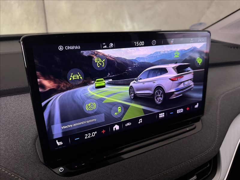Škoda Enyaq 80 150kW LED Matrix Assist - fotka 26 z 45