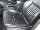 Škoda Octavia 2.0 TDi, 135 kW, RS, klima - náhled 21