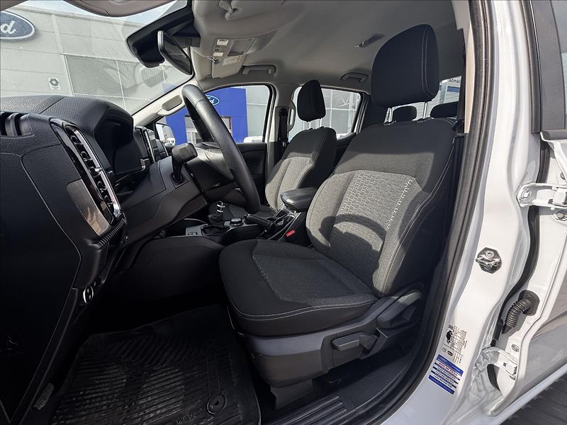 Ford Ranger 2,0 125kW XLT Double cab - fotka 16 z 33