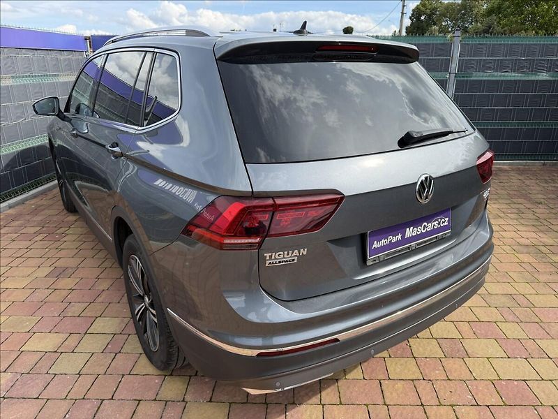 Volkswagen Tiguan Allspace 2.0 TSI 4Motion/Virtual/7míst - fotka 7 z 30