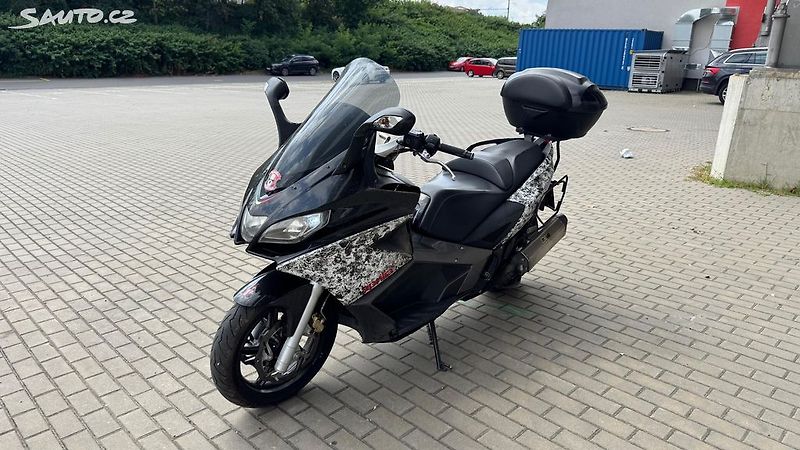 Aprilia SR SRV 850 56kw - fotka 7 z 15