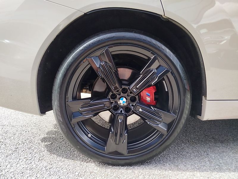 BMW X3 M50 xDrive - fotka 28 z 38