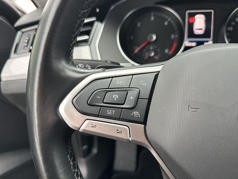 Volkswagen Passat (2022) Variant 2.0 TDI DSG Business - fotka 18 z 33