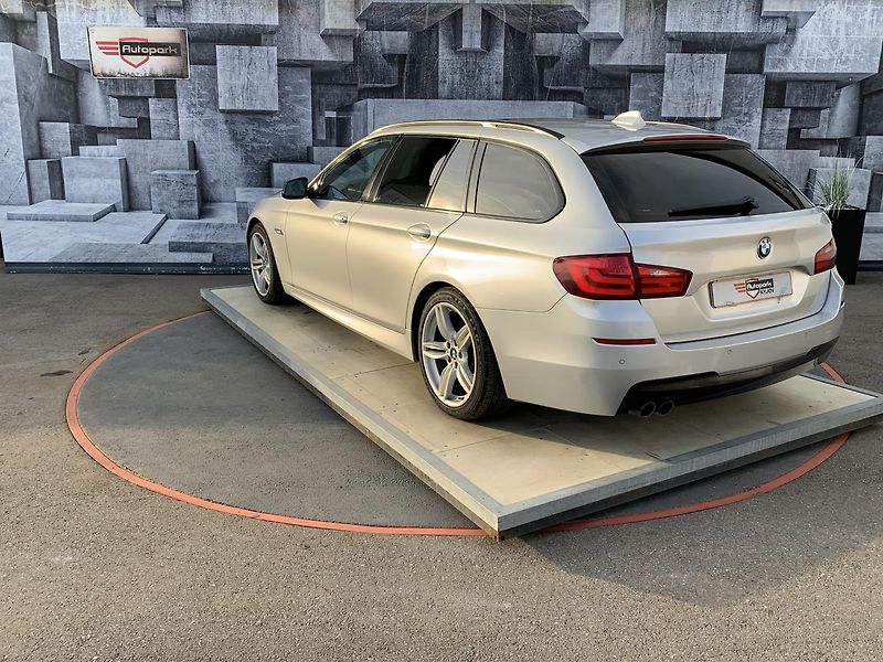 BMW Řada 5 (2011) 3.0D,150KW,N57D,M-PAKET,PANOR. - fotka 6 z 25
