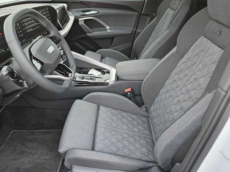 Audi Q5 (2025) TDI quattro 150kW - fotka 12 z 27