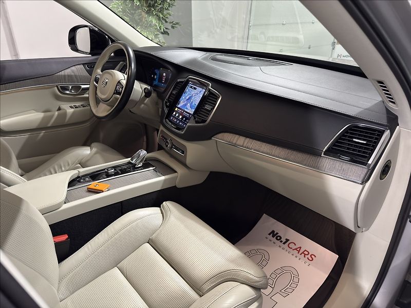 Volvo XC90 2,0   B5 POLESTAR HARMAN 360 - fotka 20 z 40