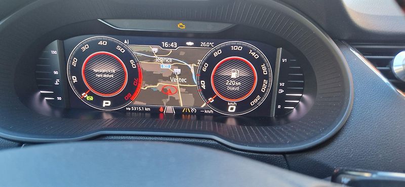 Škoda Octavia (2018) 2.0 TSI RS DSG 245 - fotka 31 z 47