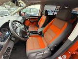Volkswagen Touran (2011) 2.0 TDI - Cross - náhled 11