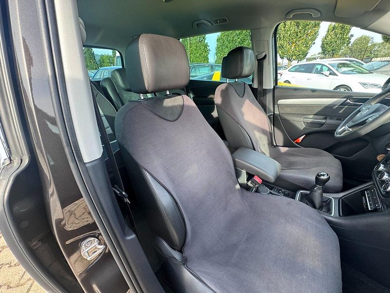 Volkswagen Sharan (2014) 2,0 TDI 130 KW ROZVODY 2. MAJ - fotka 36 z 45