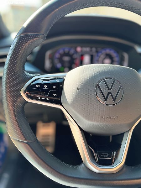Volkswagen Arteon 2.0TSI 206kW Shooting Break - fotka 26 z 34