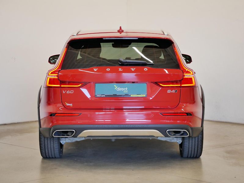 Volvo V60 - fotka 6 z 30