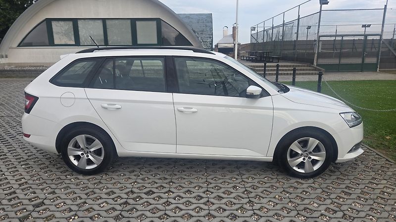 Škoda Fabia 1.0 TSI 70 kW Ambition CZ DPH - fotka 4 z 22