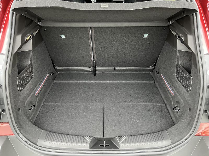 Renault R4 E-Tech techno comfort range - fotka 13 z 34