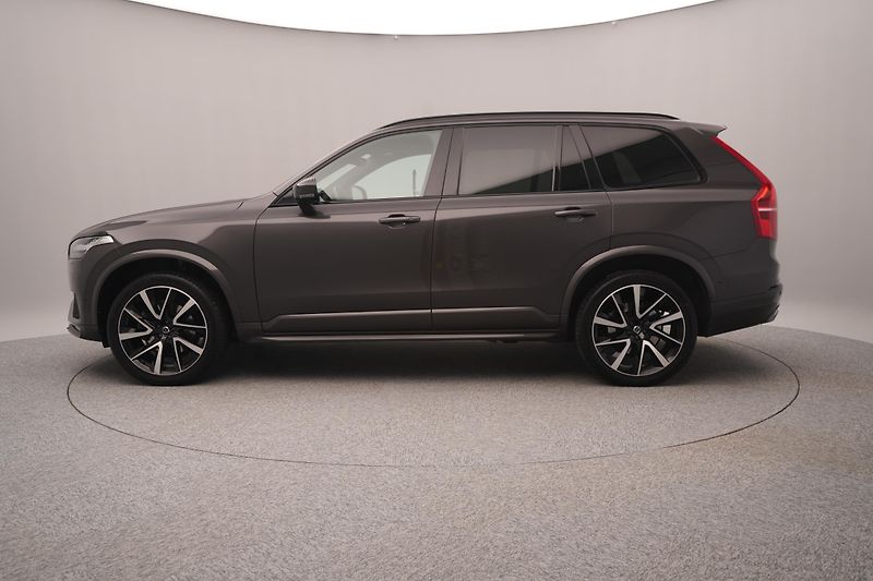 Volvo XC90 B5 AWD PLUS DARK CZ 1.maj - fotka 8 z 46