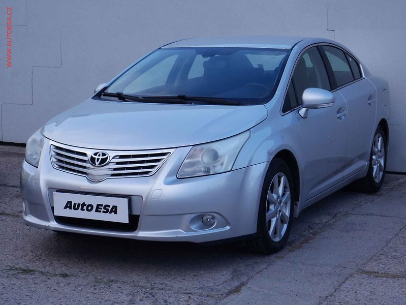 Toyota Avensis (2009) 2.0 D-4D, AC, temp - fotka 3 z 19