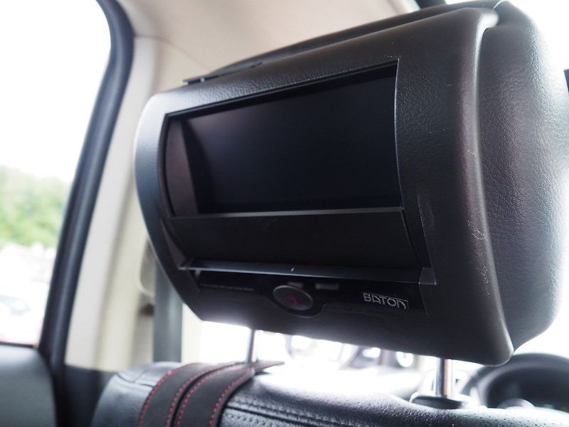 Mitsubishi Outlander (2014) 2.2 D-ID AT Instyle, AWD, 7m - fotka 19 z 41