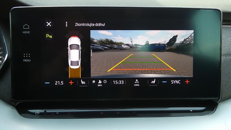 Škoda Octavia 2,0 TDI 85kW Style DSG - fotka 17 z 26