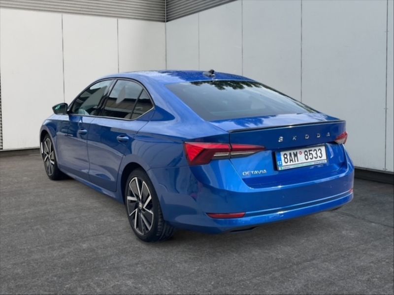 Škoda Octavia 1,5 TSI 110 Style - fotka 4 z 11