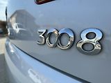 Peugeot 3008 ALLURE+ 1,6 BlueHDi 88kW - náhled 22