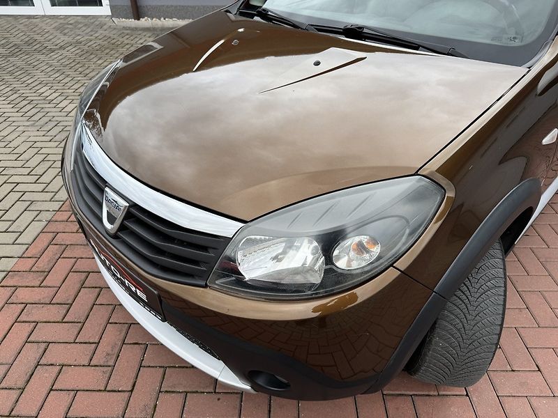 Dacia Sandero (2012) 1.6i LPG Klima Tažné Zař. - fotka 36 z 49