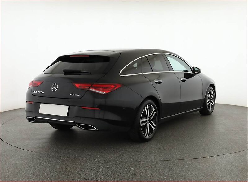 Mercedes-Benz CLA (2021) 220 d 4MATIC - fotka 5 z 21