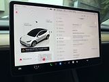 Tesla Model Y LR AWD Tažné / Záruka - náhled 25