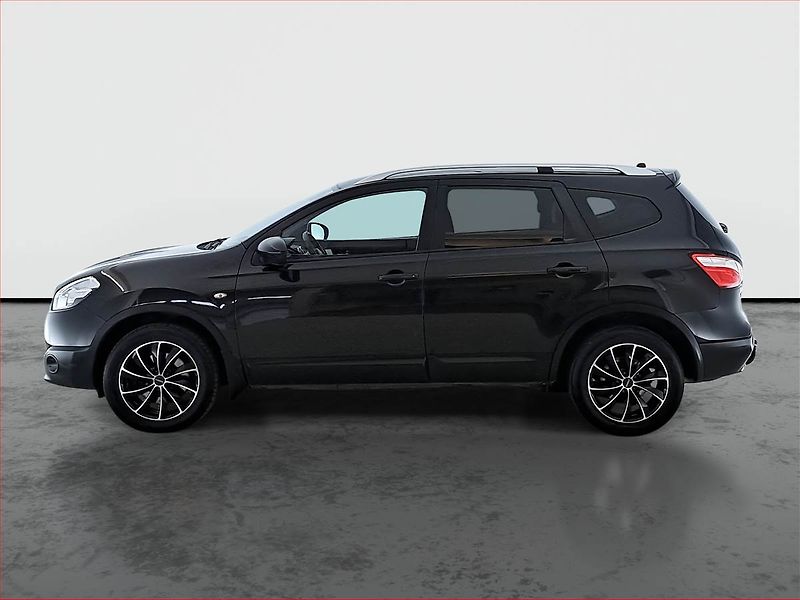 Nissan Qashqai (2011) 2.0 dCi, 4X4, Automat, 7 míst - fotka 3 z 20