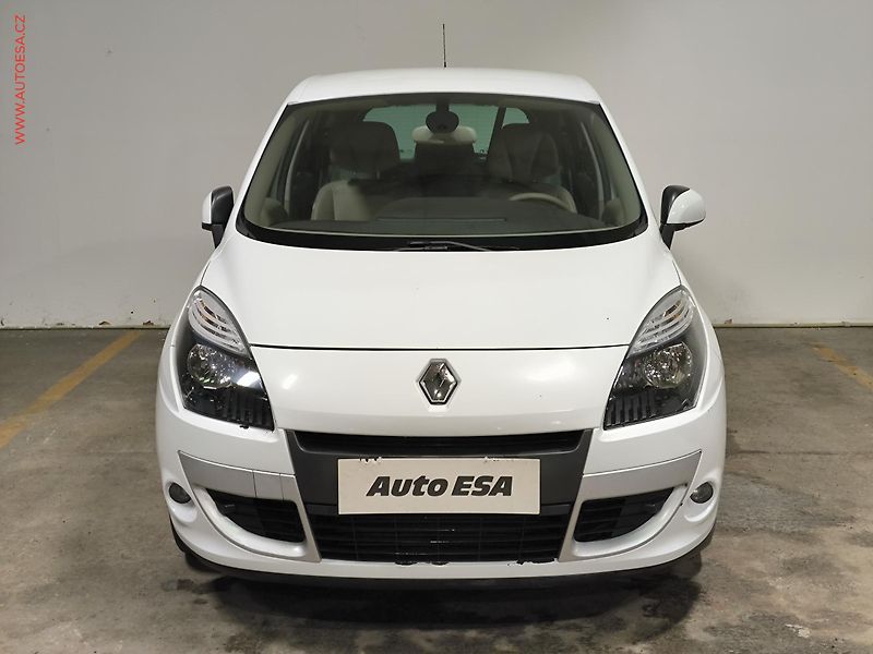 Renault Mégane (2009) 1.9dCi, AC, kůže - fotka 2 z 17