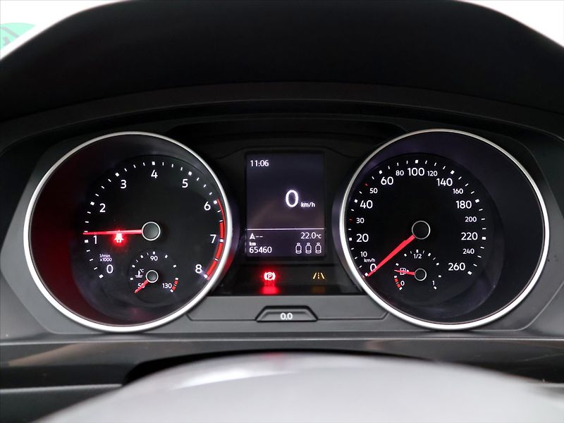 Volkswagen Tiguan 1.4 TSI 110kW LED Navi 1.Maj. - fotka 15 z 29