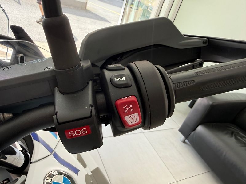 BMW R 1300 GS (2024) - fotka 10 z 15