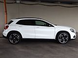 Mercedes-Benz GLA (2018) 220 4MATIC, 4X4, Automat - náhled 6