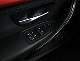 BMW Řada 3 (2018) Sport Line 320d xDrive GT - náhled 16