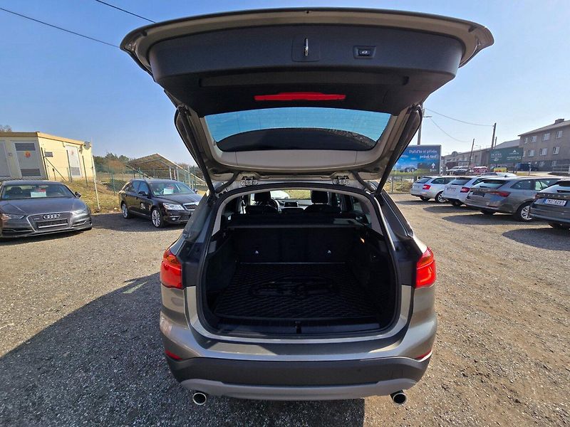BMW X1 (2018) 2.0d 110KW 18d Xdrive - fotka 17 z 23