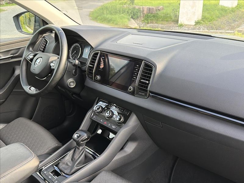 Škoda Karoq 2,0 TDI 110 kW DSG DPH ČR - fotka 9 z 35