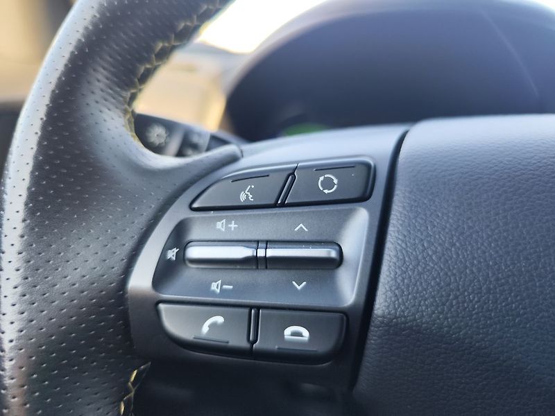 Hyundai Kona 1.6 GDI/104kW Mystic Lime DCT - fotka 24 z 33