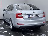 Škoda Octavia (2014) 1.6 TDi, ČR, AC, výhřev sed - náhled 6