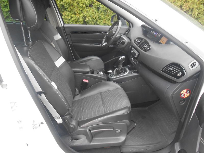 Renault Grand Scénic 2.0DCi, KAMERA,BOSSE - fotka 18 z 41