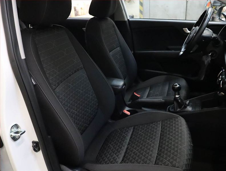Kia Rio (2023) 1.2 DPI, ČR,1.maj, Serv.kniha - fotka 9 z 16