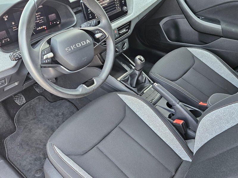 Škoda Kamiq (2025) SELEC TSI 85/1.0 M6F - fotka 11 z 27