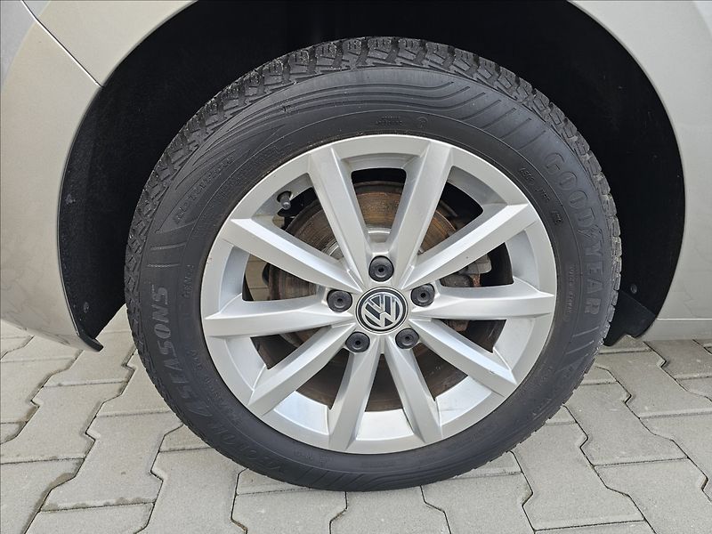 Volkswagen Golf Sportsvan 1,4TSi DSG LOUNGE NAVI STK - fotka 36 z 53