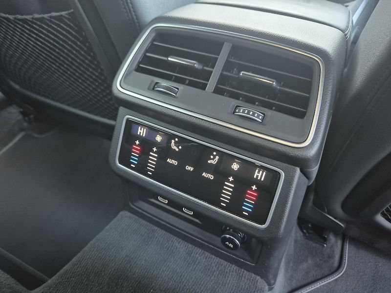 Audi A6 Avant 50TDi 210kw QUATTRO S-LINE     - fotka 40 z 45