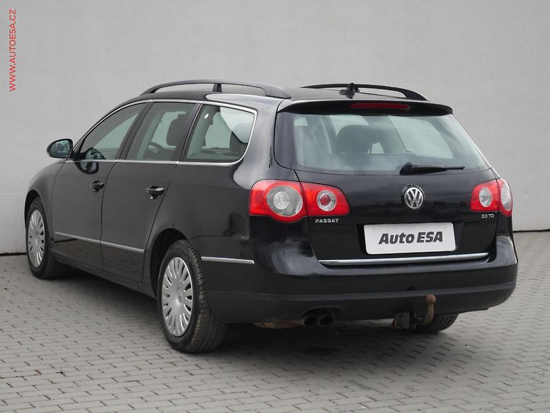Volkswagen Passat (2010) 2.0TDi, Bixen, navi, STK3/28 - fotka 6 z 16