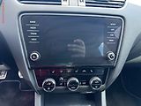 Škoda Octavia (2017) 2.0 TSI, ČR, RS, LED - náhled 13