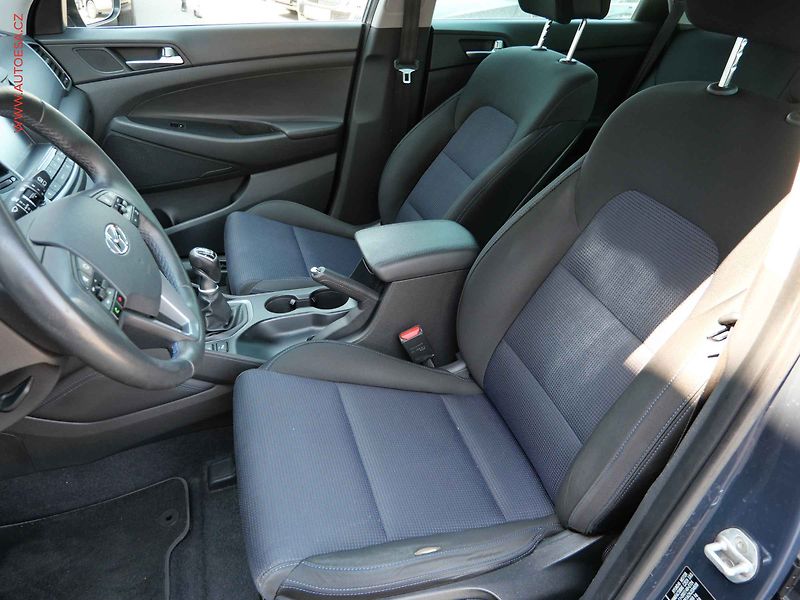 Hyundai Tucson (2017) 2.0 CRDi 4x4, ČR, Navigace - fotka 9 z 20