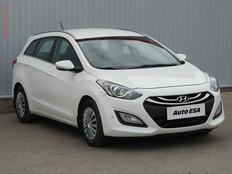 Hyundai i30 (2014) 1.6 GDi, ČR, Trikolor - fotografie inzerátu