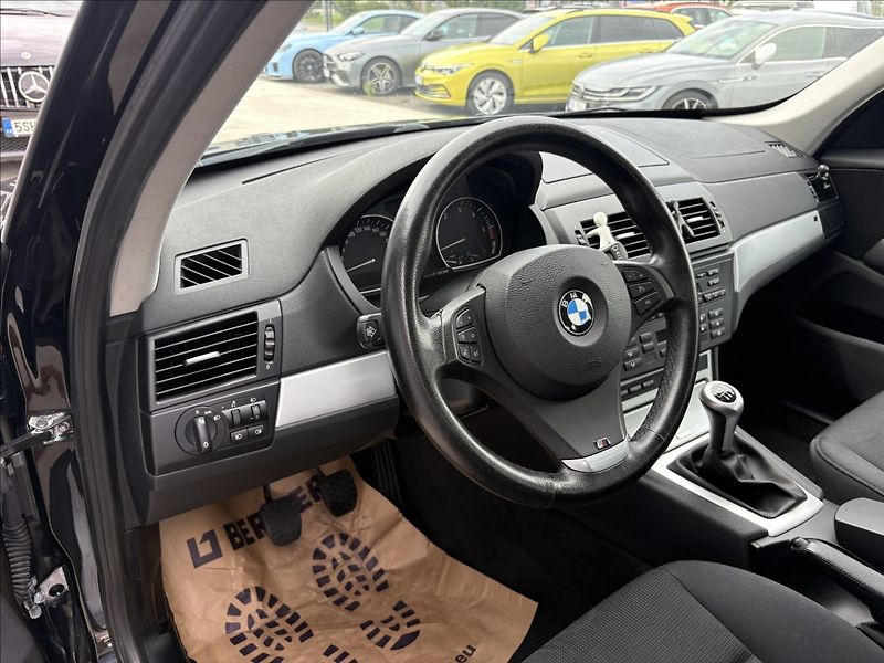 BMW X3 2,0 Č.R servisovano 6MT - fotka 19 z 31